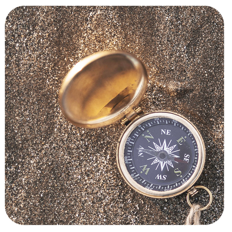 Courtier Financier. Votre partenaire de confiance en courtage financier avec des solutions sur mesure en épargne, assurances, crédit et immobilier.